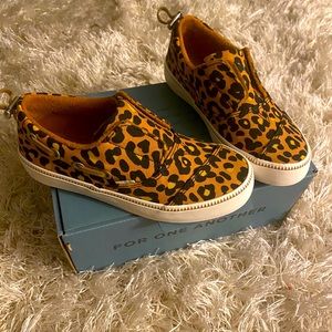 TOMS Pasadena leopard print
